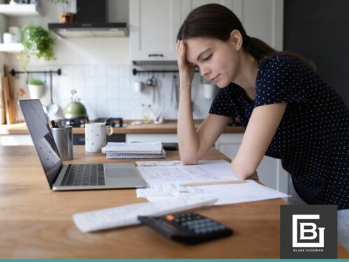 Person reviewing documents for Chapter 7 bankruptcy in Honolulu
